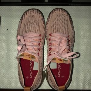 Nike Women's Sneakers in Pink and Red